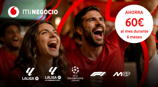 Cartel promocional de LaLiga Bar con imágenes de fútbol, MotoGP y Fórmula 1 y el texto: