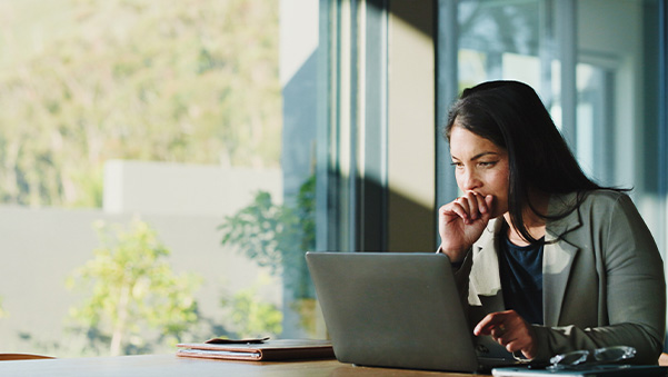 ¿Puede tu pyme sobrevivir a una multa de la Ley de Inteligencia Artificial de la UE? Por qué el cumplimiento ya no es opcional